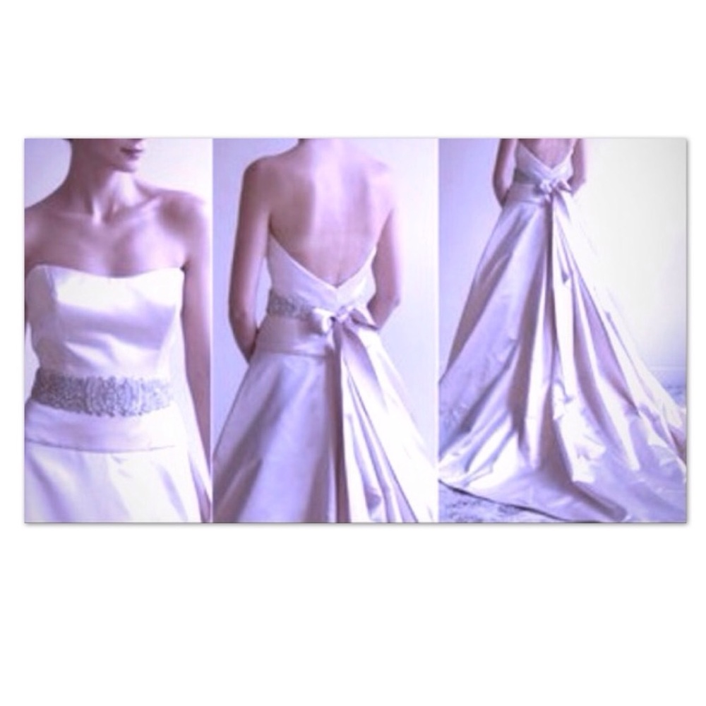 ๐2x Host Pick!๐ Lazaro silk wedding gown LZ3761 w/beaded sash belt - Picture 12 of 16